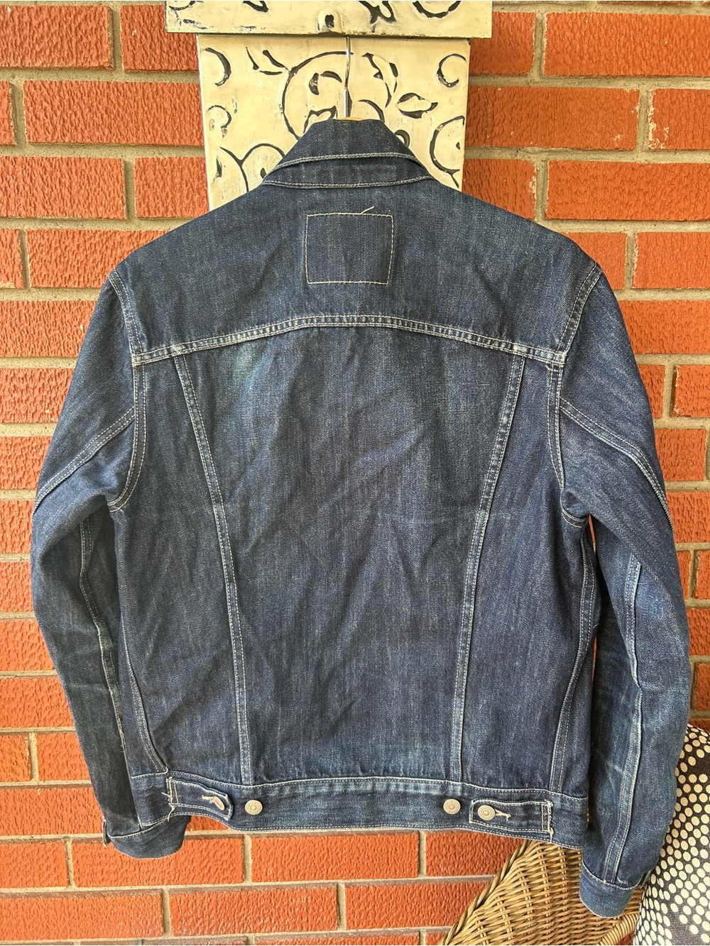 Levi's Blue Denim Trucker Jacket - Picture 2 of 8